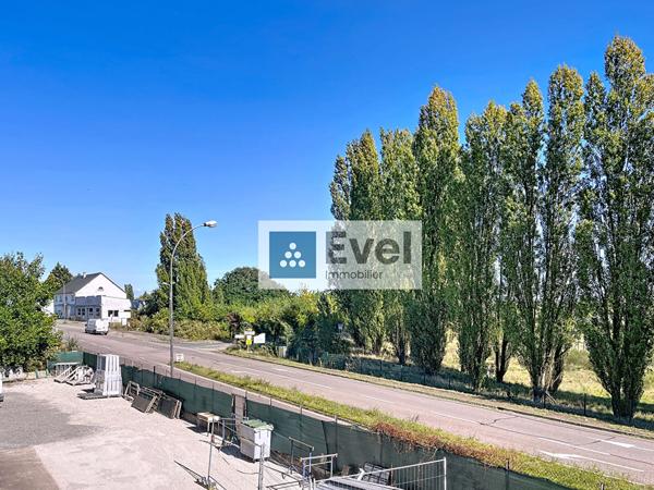 À LOUER  Spacieux local professionnel de 204 m² Route de Carling, Saint-Avold