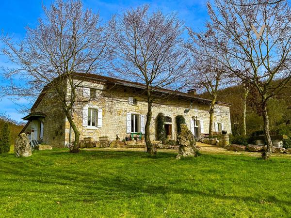 Domaine équestre d’exception sur 40 hectares — Authenticité, nature et passion proche de Penne d’Agenais (47)