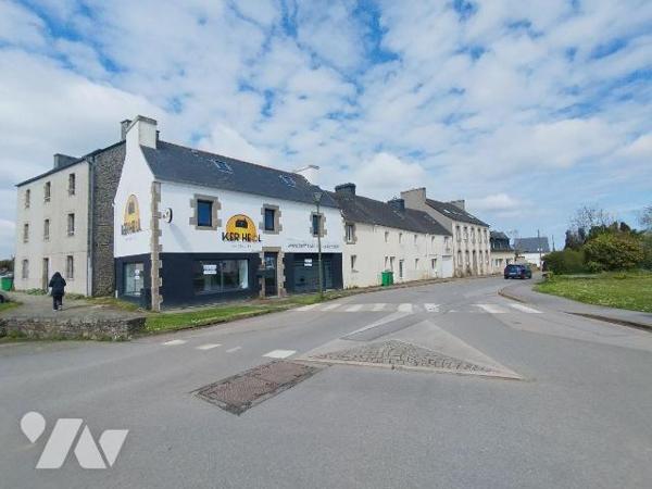 Murs Commerciaux à Vendre à Milizac (29290) en Finistère (29)

Belle opportunité à saisir, si...