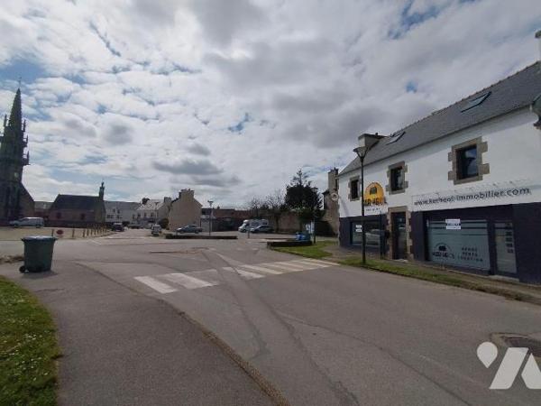 Murs Commerciaux à Vendre à Milizac (29290) en Finistère (29)

Belle opportunité à saisir, si...