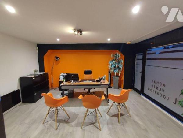 Murs Commerciaux à Vendre à Milizac (29290) en Finistère (29)

Belle opportunité à saisir, si...