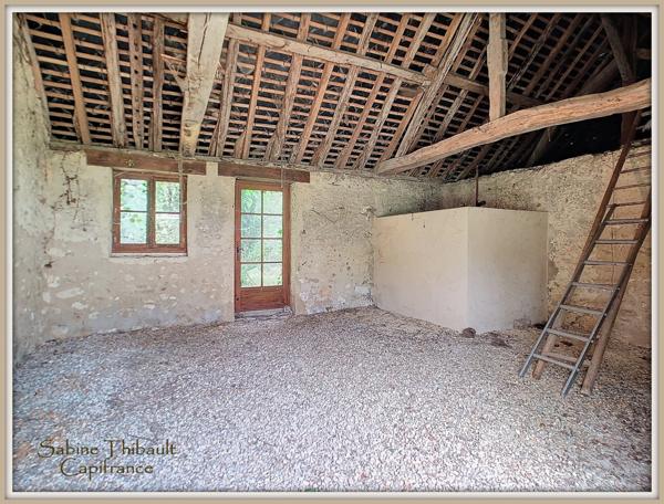Dpt Indre et Loire (37), à vendre MARCILLY SUR MAULNE maison 7 pièces - 173 m2 - Terrain clos