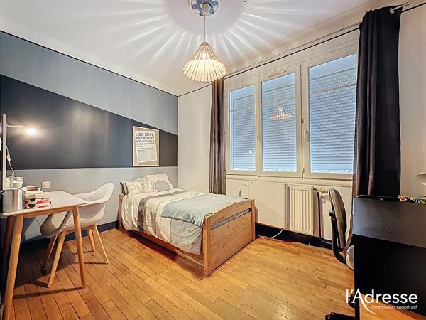 Maison COMMER de 140 m², cinq chambres.