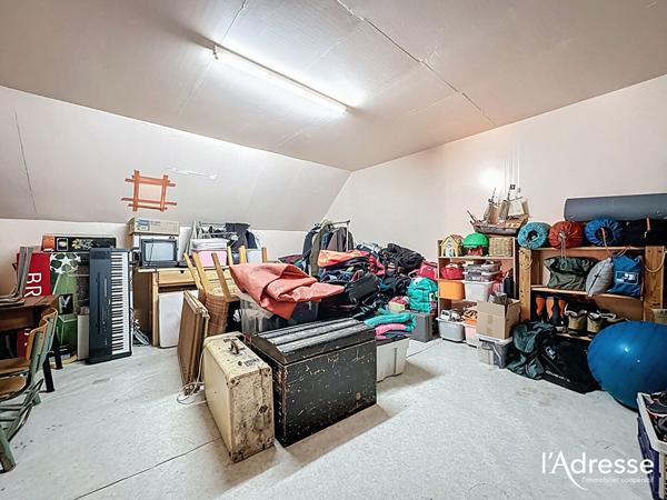 Maison COMMER de 140 m², cinq chambres.