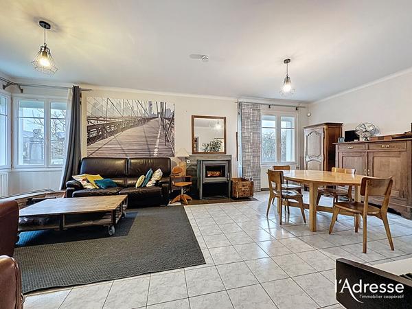 Maison COMMER de 140 m², cinq chambres.