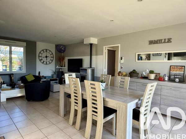 Maison à vendre 6 pièces 116 m² Simplé
