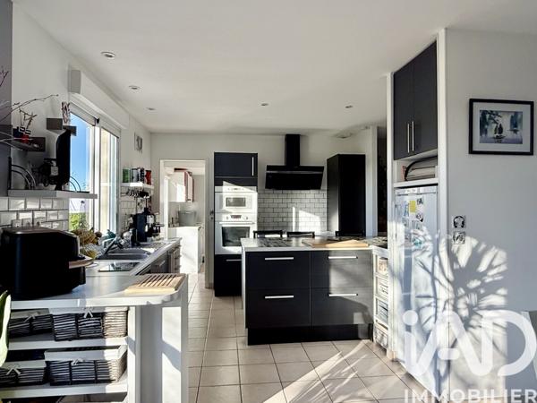 Maison à vendre 6 pièces 116 m² Simplé