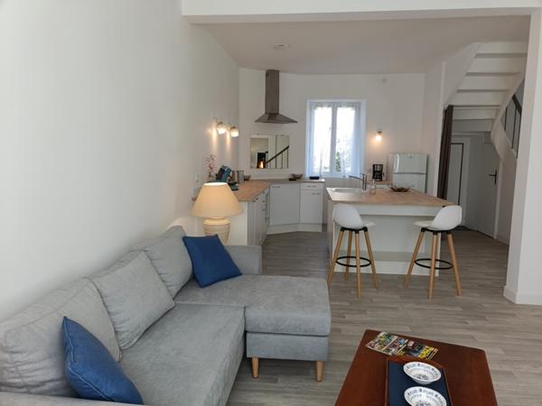 Maison à vendre |  Saint-Paul |  5 pièces | 180 m²
