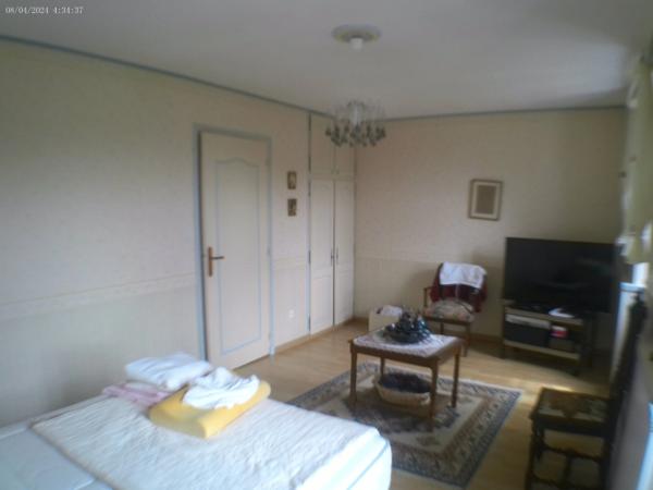 SEGONZAC A Vendre Maison en Pierre