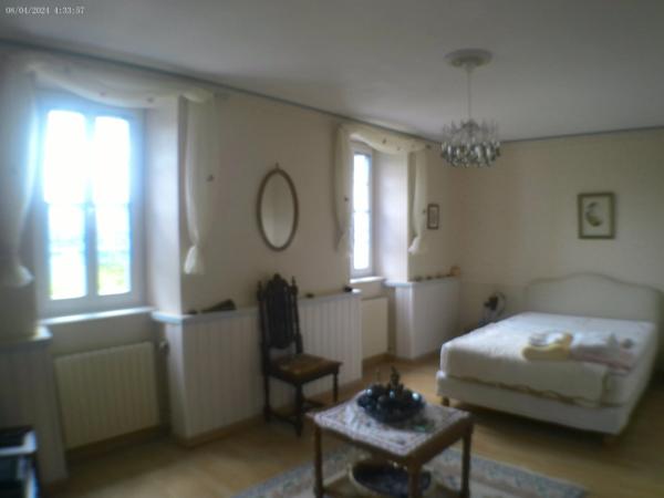 SEGONZAC A Vendre Maison en Pierre