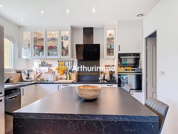 Vente Maison 5 pièces 123 m2 à Bourgoin-Jallieu