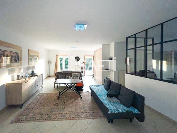 Maison contemporaine 5 pièces 145 m2 environnement naturel