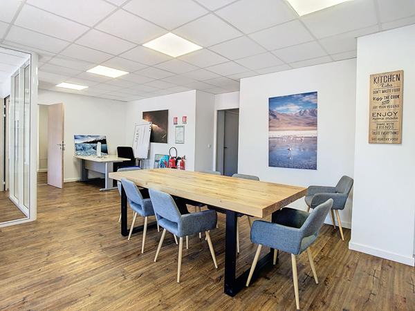 LOCAL COMMERCIAL- LOUÉ Muret 7 pièce(s) 149.75 m2