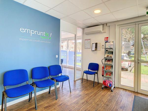 LOCAL COMMERCIAL- LOUÉ Muret 7 pièce(s) 149.75 m2