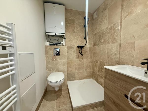 à vendre  19 m2 FONTAINEBLEAU - 77