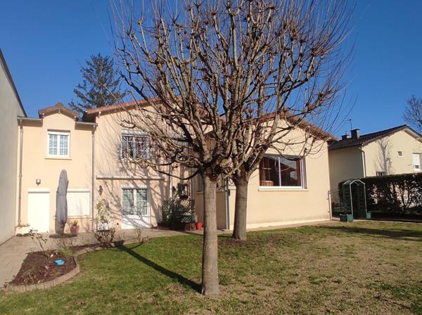 Maison 5 pièces à vendre Châtellerault - 86100 / Réf: 11830