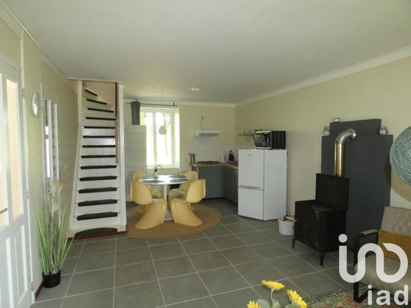 Maison à vendre 9 pièces 203 m² Auzelles