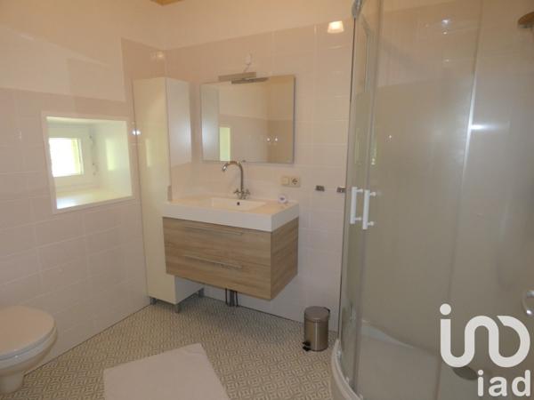 Maison à vendre 9 pièces 203 m² Auzelles