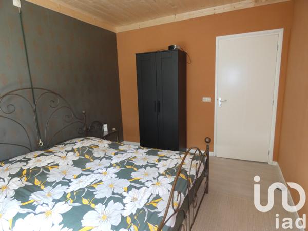 Maison à vendre 9 pièces 203 m² Auzelles