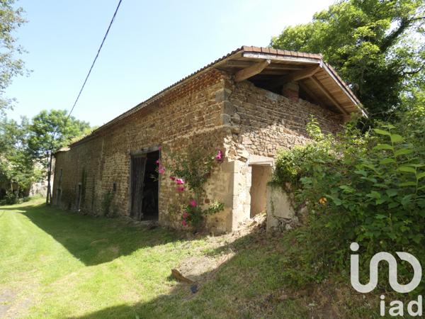 Maison à vendre 9 pièces 203 m² Auzelles