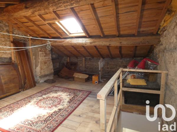 Maison à vendre 9 pièces 203 m² Auzelles