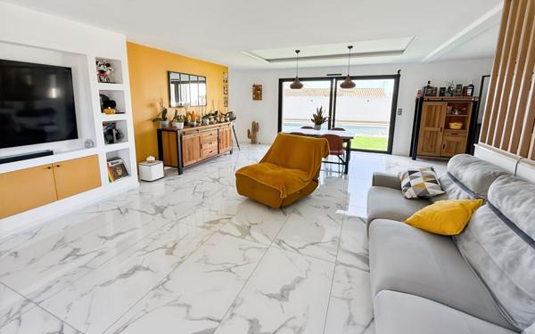 Maison à vendre    6 pièces •  La Jarrie