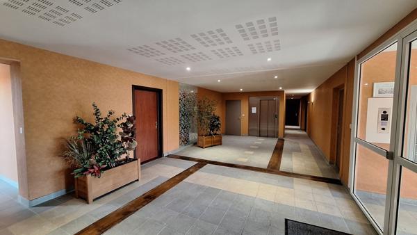 Appartement 2 pièces - 48 m² Exclusivité efficity