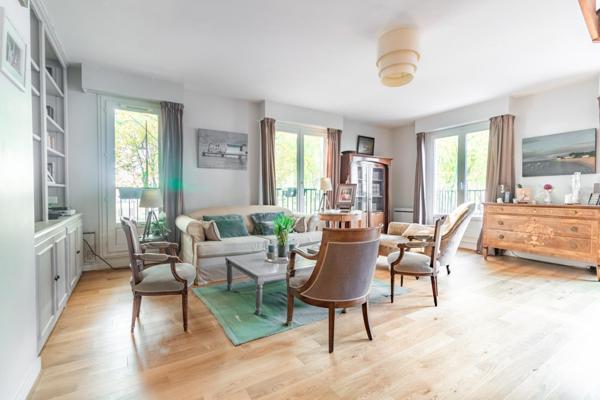 Duplex en dernier étage,168 m2 au sol-137 m2 carrez