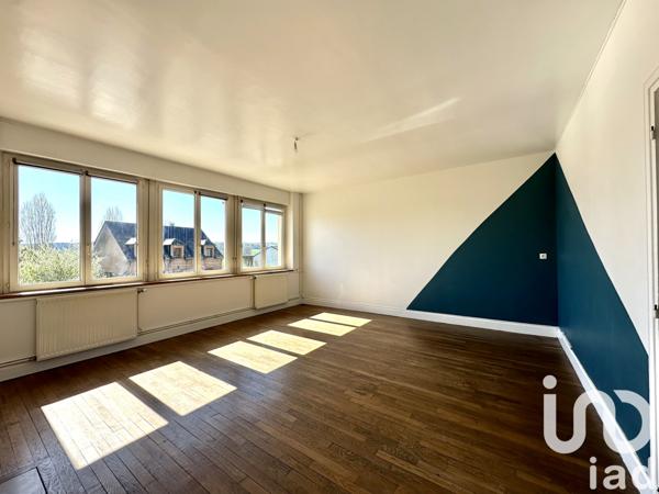 Immeuble à vendre 1 662 m² Sedan