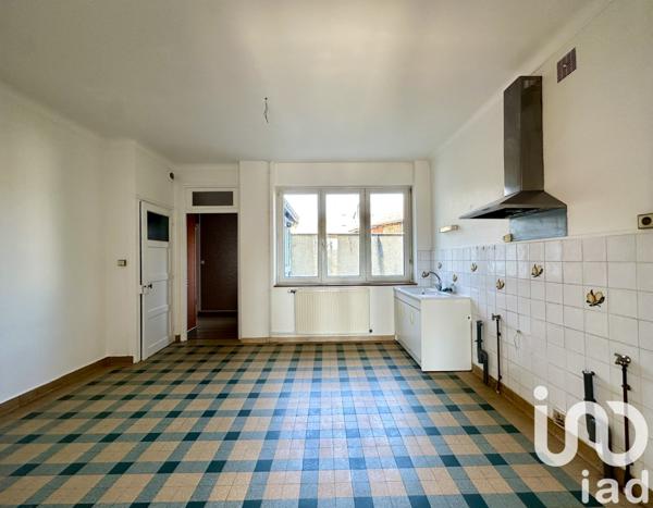 Immeuble à vendre 1 662 m² Sedan