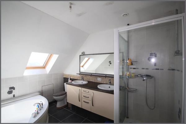 Maison à DISSE-SOUS-LE-LUDE, 72800 - 6 pièces 124m²