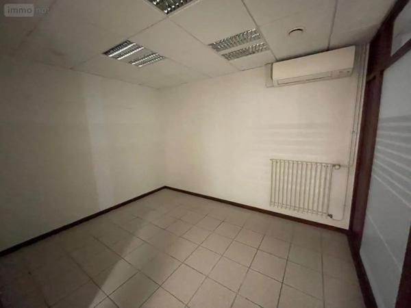 Location - Fonds et/ou murs commerciaux Damparis 39500 115 m 2