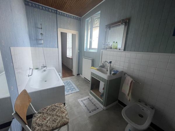 Vente Maison90 m² - 4 Pièces - LIGNIERES (18160)