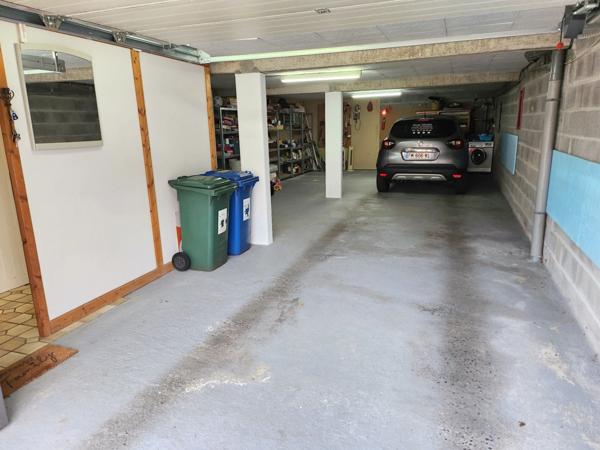 LOCATION MAISON MEUBLEE - GARAGE - TERRASSE - PROCHE TOUTES COMMODITES