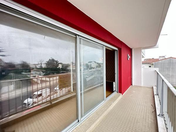 Appartement 2 pièces 100 M plage