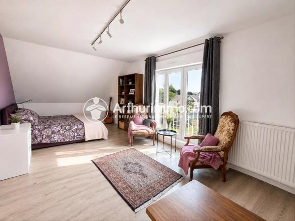 Location                                                      Maison
                        
                     7 pièces                      184 m2                     à Saint-Germain-Lès-Corbeil