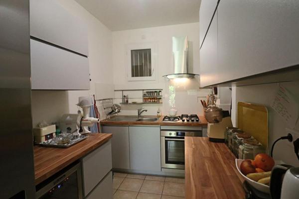 Appartement Villeneuve Les Avignon 2 pièce(s) 55 m2