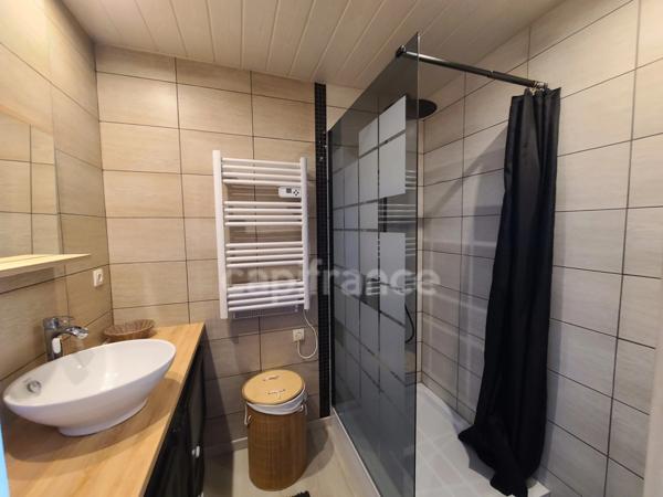 Maison charentaise LA BROUSSE proche Matha (17)