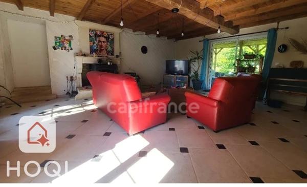 Maison charentaise LA BROUSSE proche Matha (17)