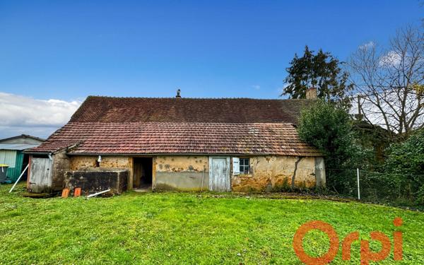 Maison à vendre    2 pièces • 78 m2 Ainay-le-Château