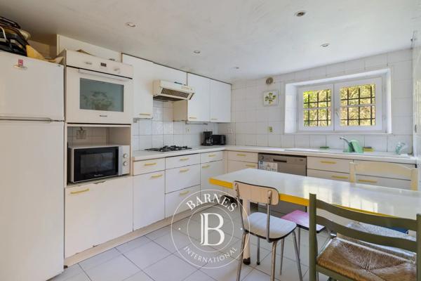 Biarritz, Maison 4 Chambres -  235 m² à vendre