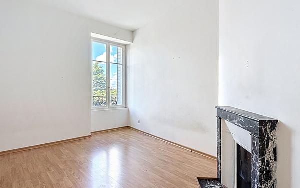 Appartement à vendre    4 pièces • 106 m2 Vichy