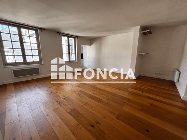 Location Appartement 3 pièces 74.17 m² - 8 RUE DU CYGNE Tours 37000