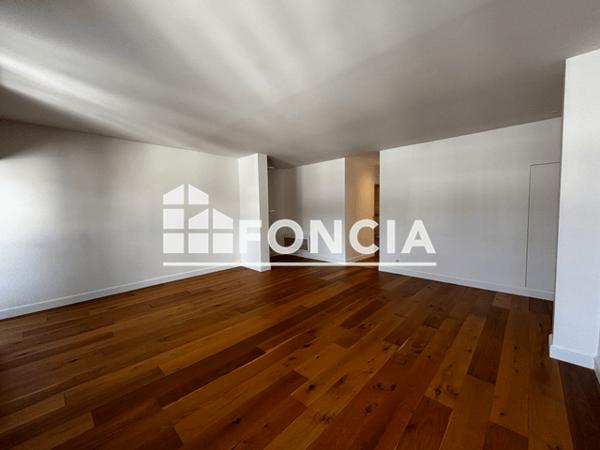 Location Appartement 3 pièces 74.17 m² - 8 RUE DU CYGNE Tours 37000