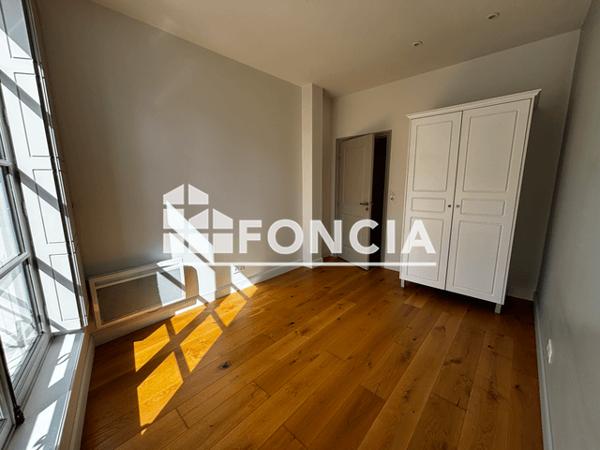 Location Appartement 3 pièces 74.17 m² - 8 RUE DU CYGNE Tours 37000