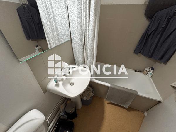 Location Studio 29.98 m² - 10 RUE JEAN HENRI SCHNITZLER Strasbourg 67000