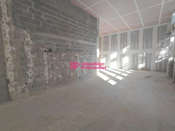 BUREAUX - 102 M2 - QUIMPER CENTRE