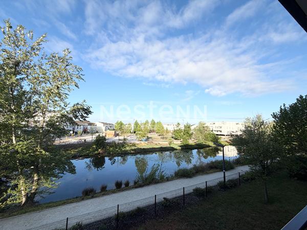 BRUGES- Grand deux pièces - 65.m2 - 1 chambre - Etat impeccable - Terrasse - Parking