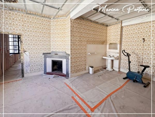 Bâtisse de caractère à colombages – 420 m² – terrain 1 350 m² – cœur de bastide MASSEUBE