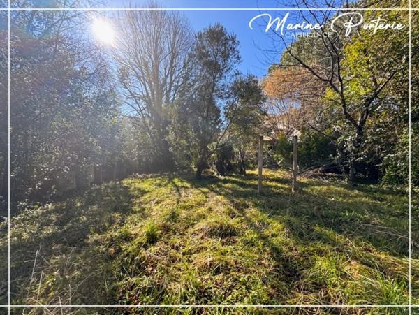 Bâtisse de caractère à colombages – 420 m² – terrain 1 350 m² – cœur de bastide MASSEUBE